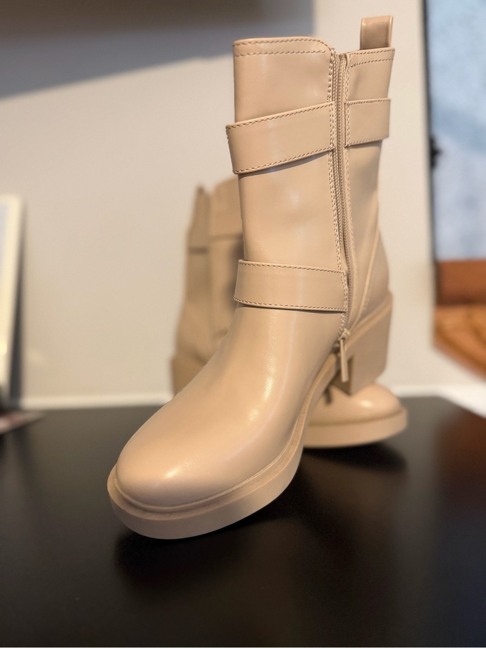 Bandolino Gilbert Dove Boots in Tan